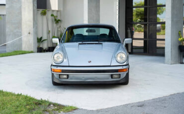 Porsche-911-Coupe-1984-Sapphire-Metallic-Blue-233498-7