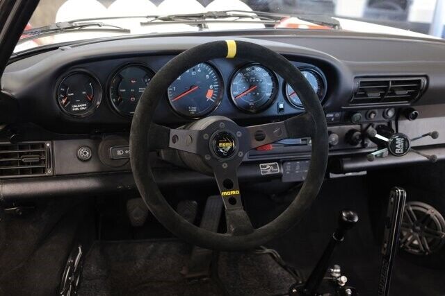 Porsche-911-Coupe-1986-White-Black-121734-23