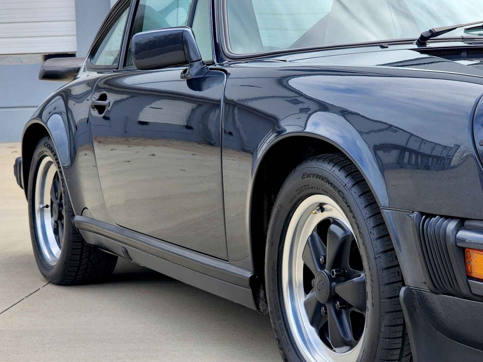 Porsche-911-Coupe-1988-Blue-Beige-56768-27