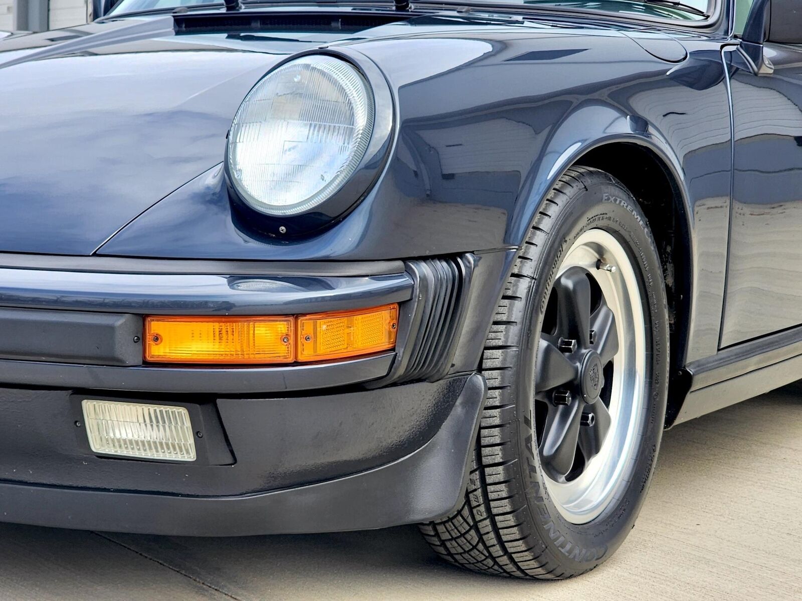 Porsche-911-Coupe-1988-Blue-Beige-56768-33