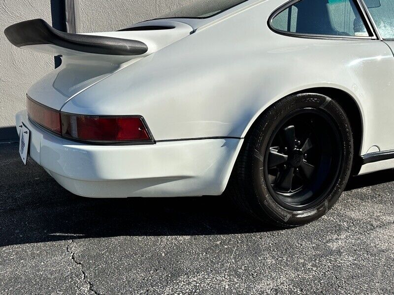 Porsche-911-Coupe-1988-White-Blue-191510-26