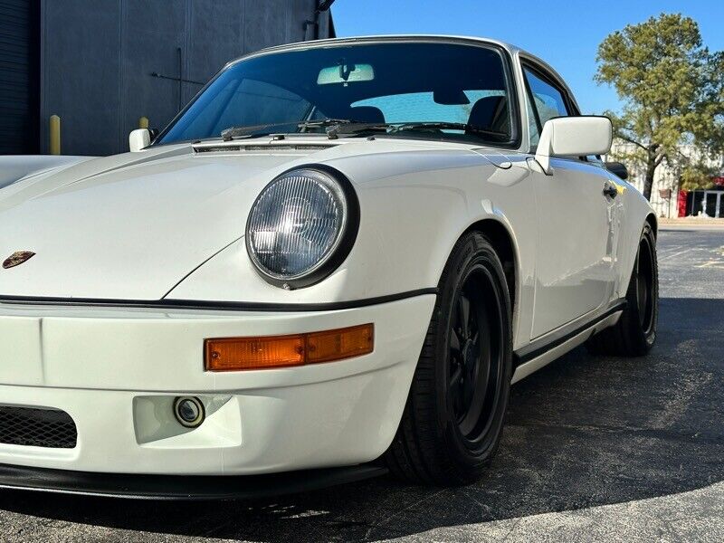 Porsche-911-Coupe-1988-White-Blue-191510-33