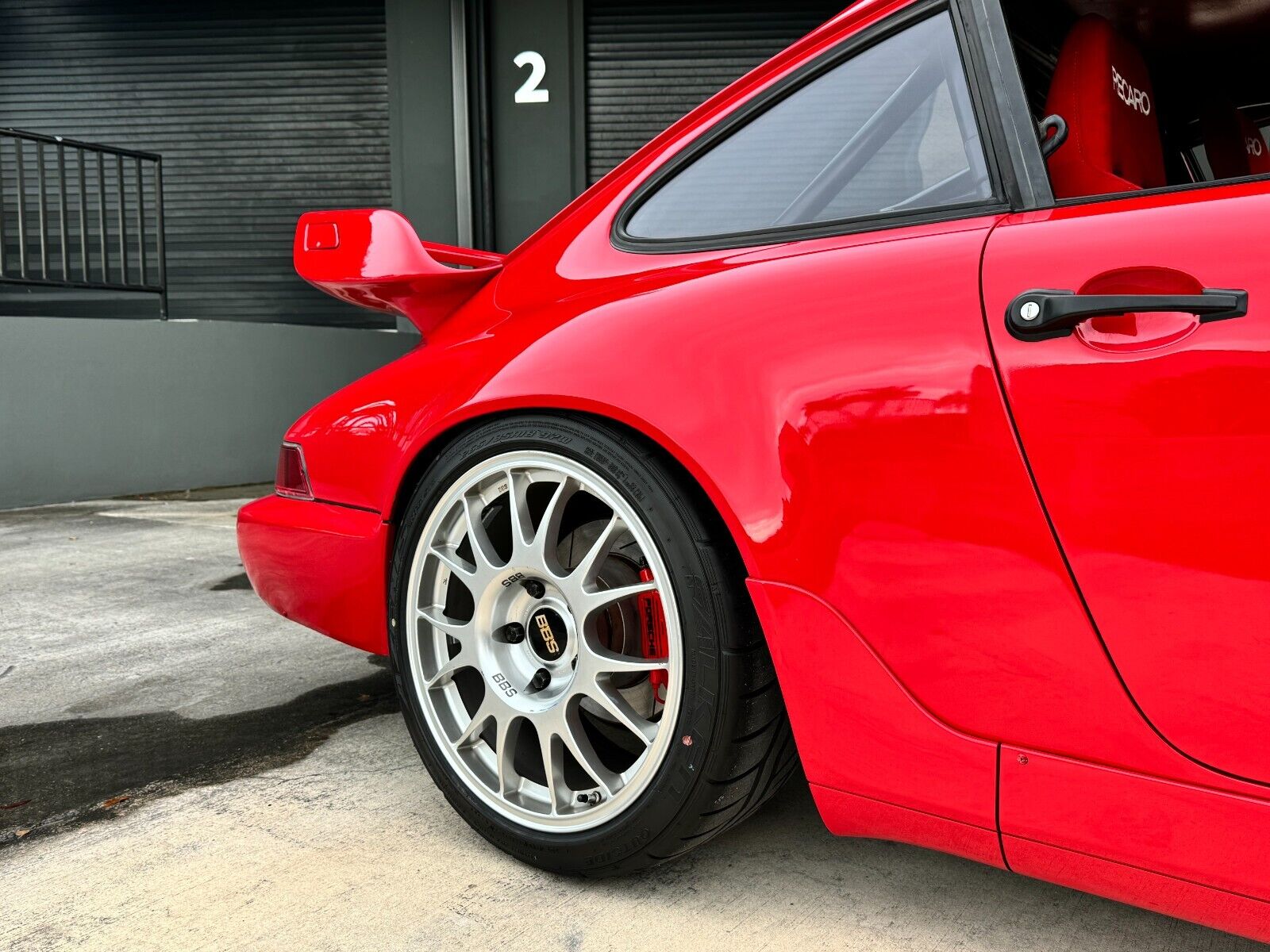 Porsche-911-Coupe-1990-Red-Black-130357-10