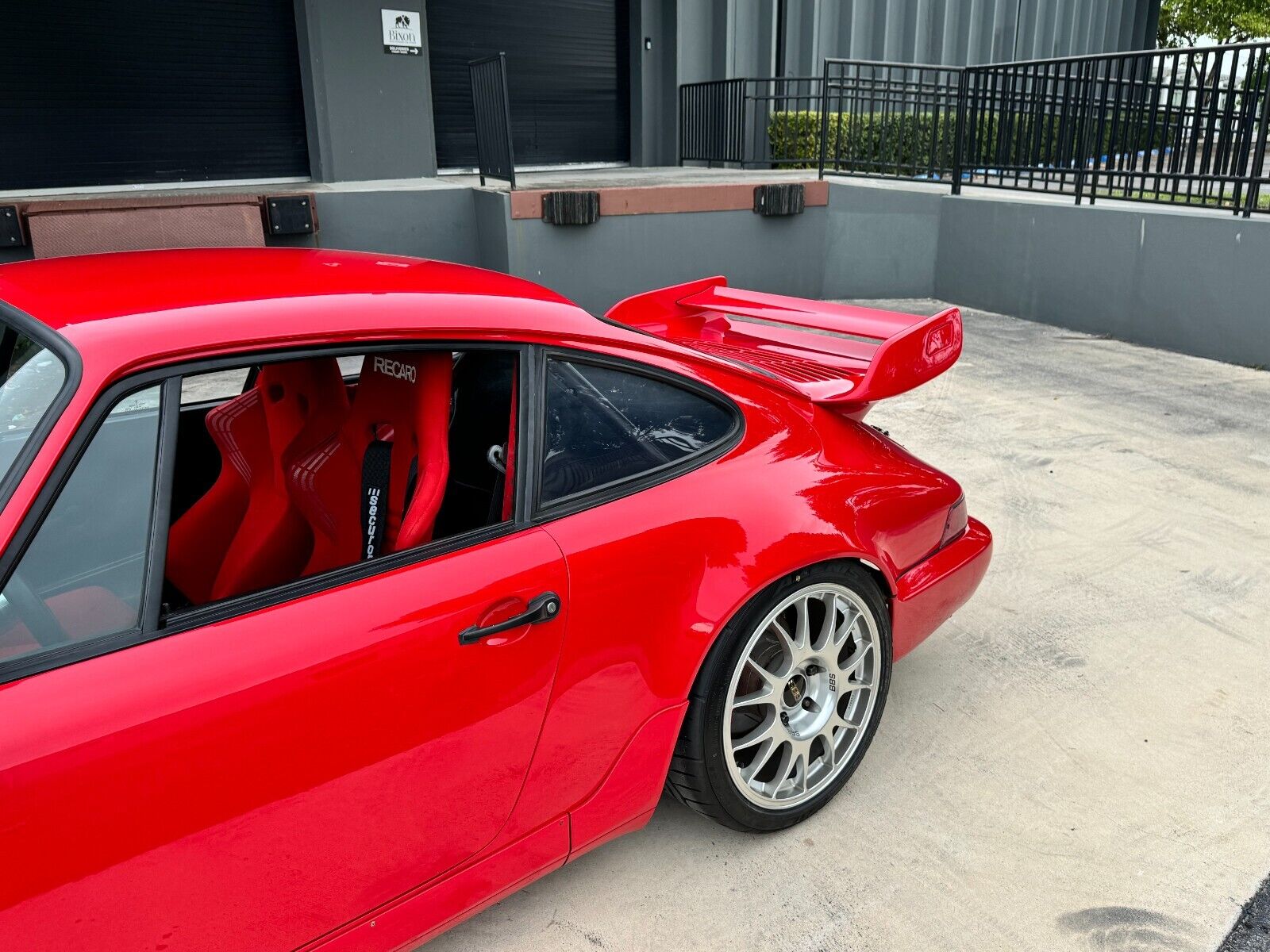 Porsche-911-Coupe-1990-Red-Black-130357-29