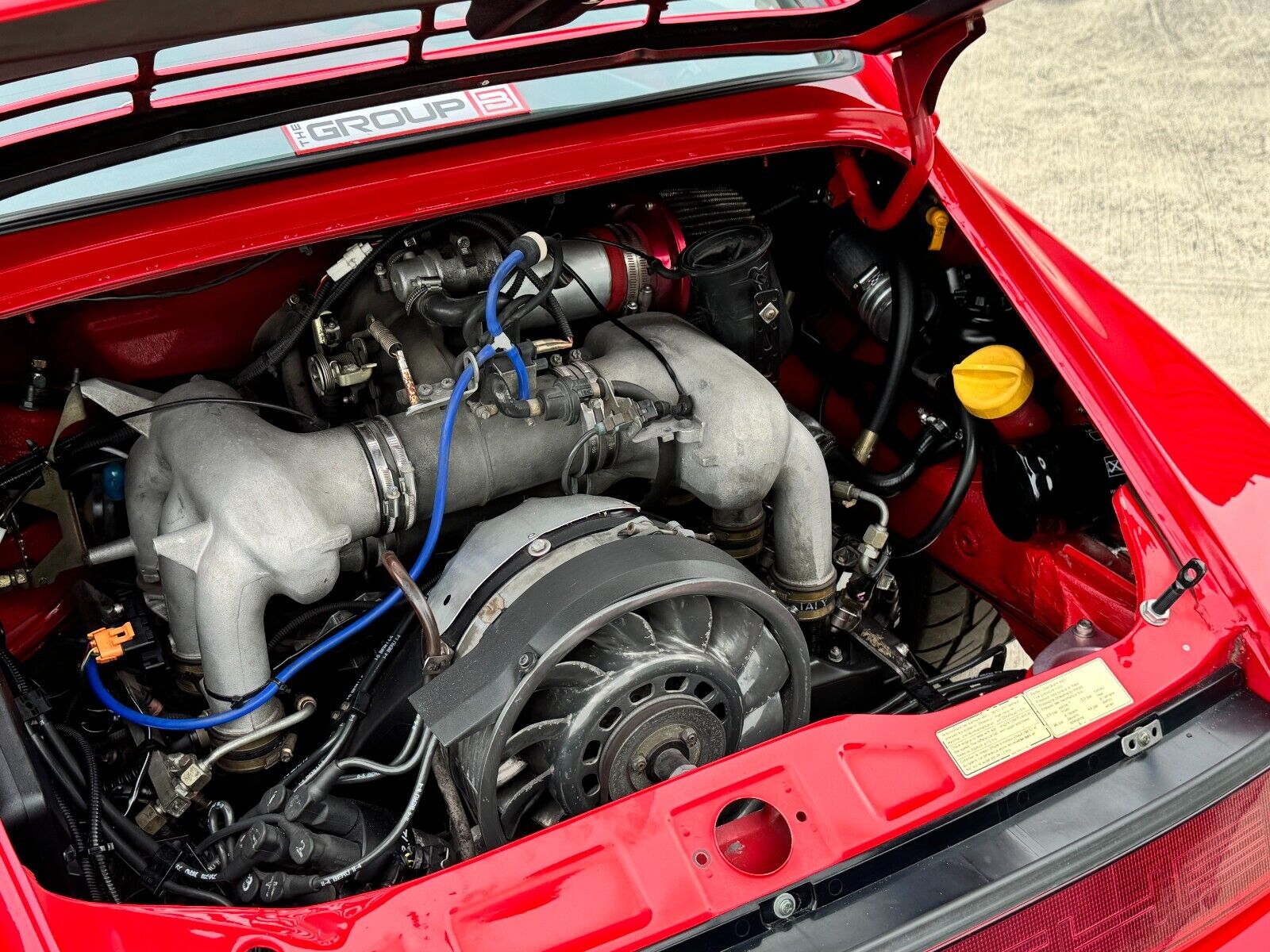 Porsche-911-Coupe-1990-Red-Black-130357-34