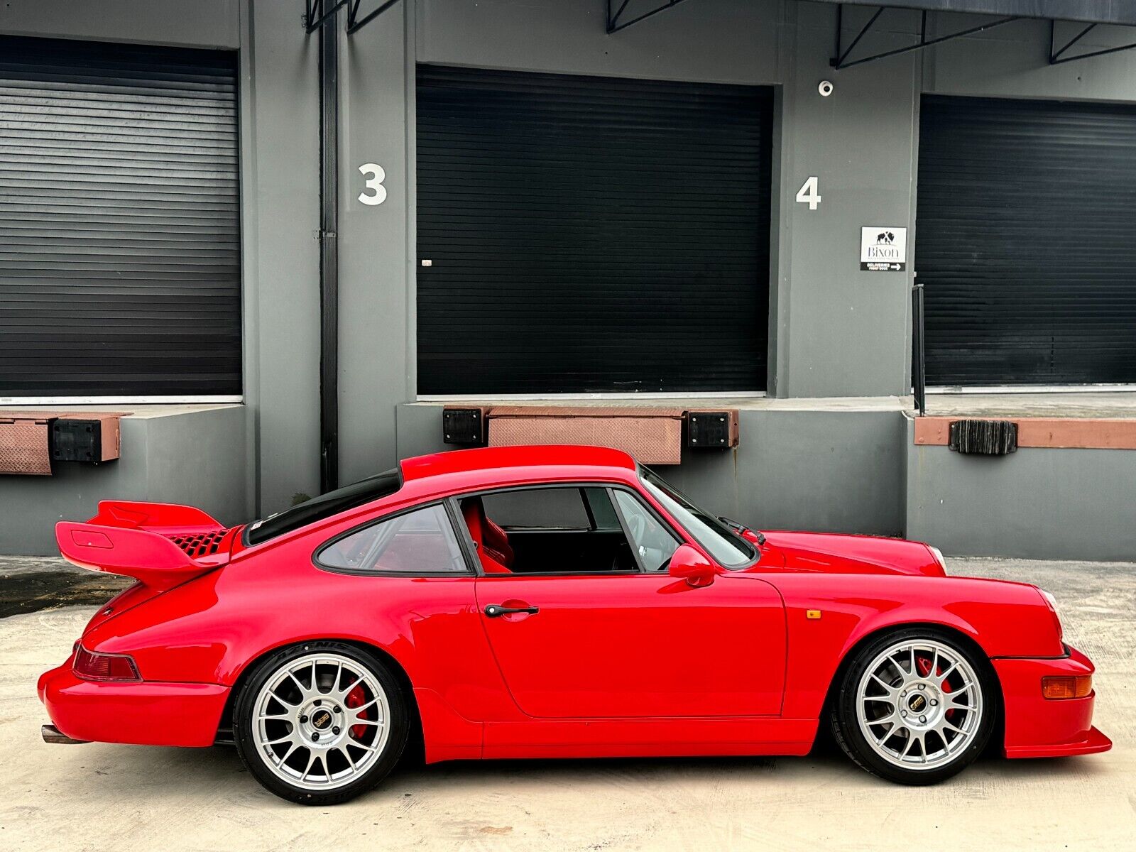 Porsche-911-Coupe-1990-Red-Black-130357-8