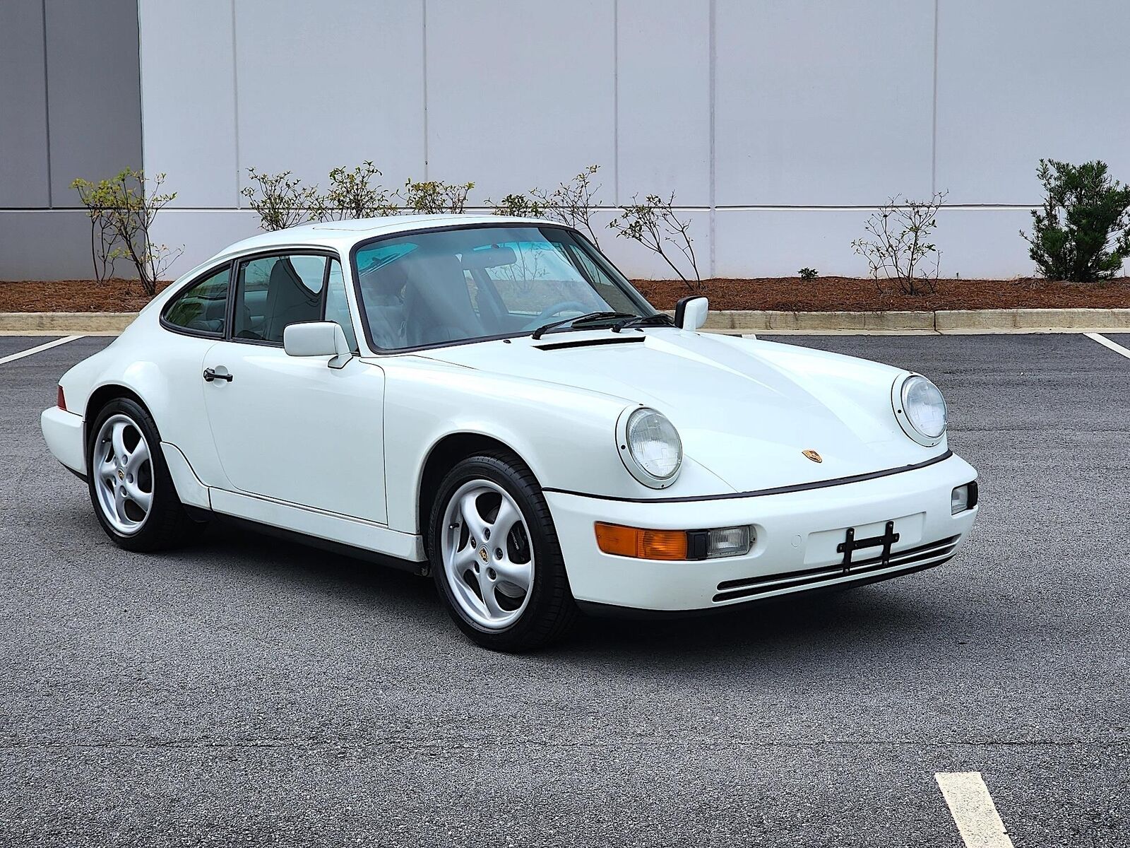 Porsche-911-Coupe-1991-White-Gray-190599-2