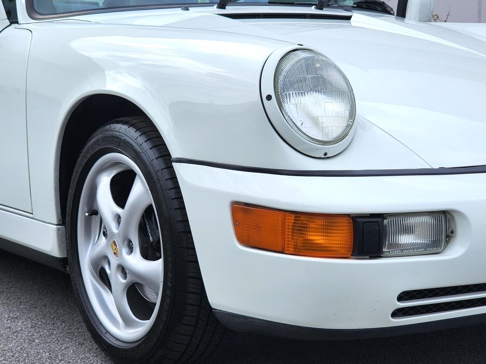 Porsche-911-Coupe-1991-White-Gray-190599-27