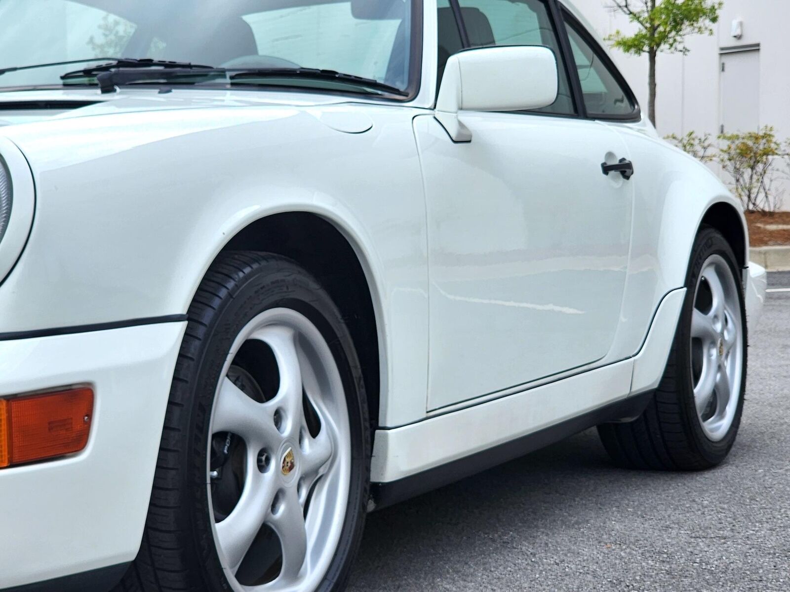 Porsche-911-Coupe-1991-White-Gray-190599-33