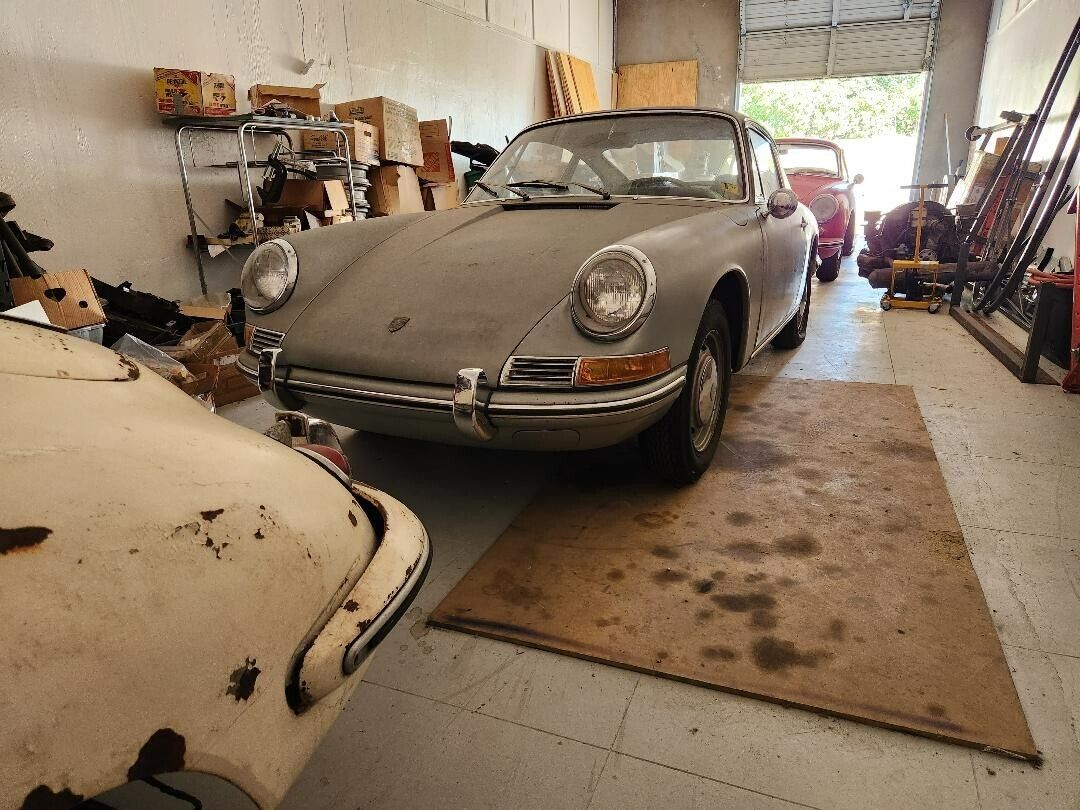 Porsche-912-Coupe-1967-Silver-Black-102998-23