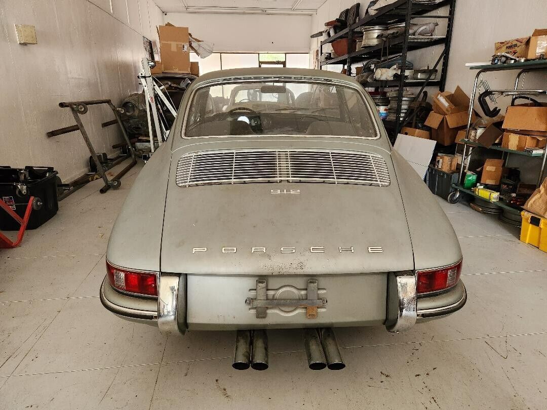 Porsche-912-Coupe-1967-Silver-Black-102998-3