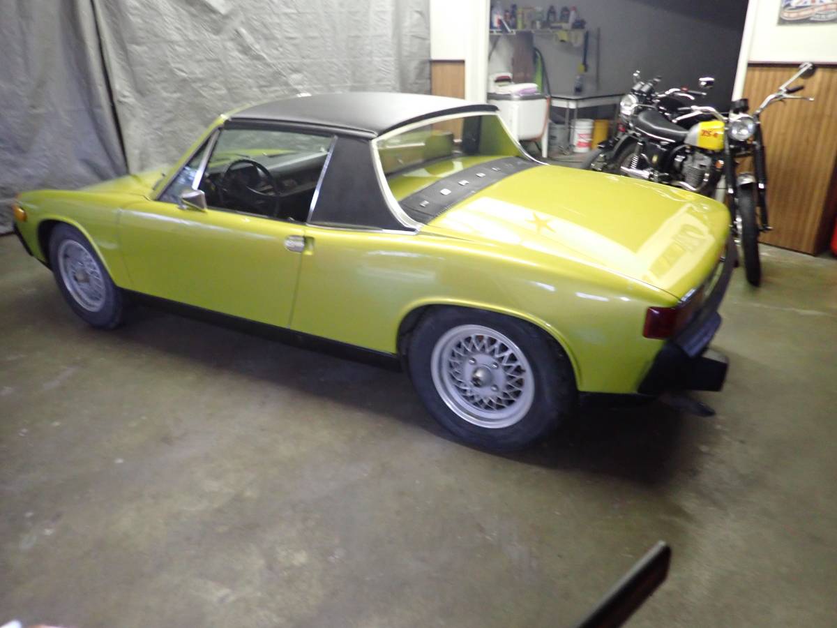 Porsche-914-1974-green-124619-3