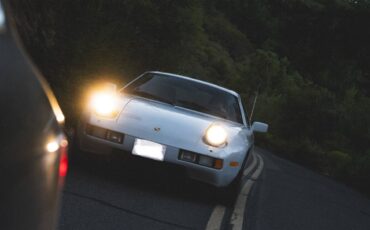 Porsche-928-1981-209214