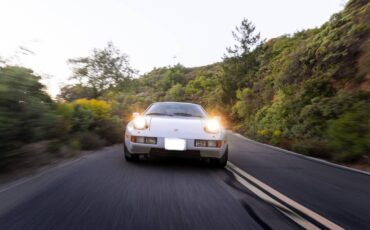 Porsche-928-1981-209214-9