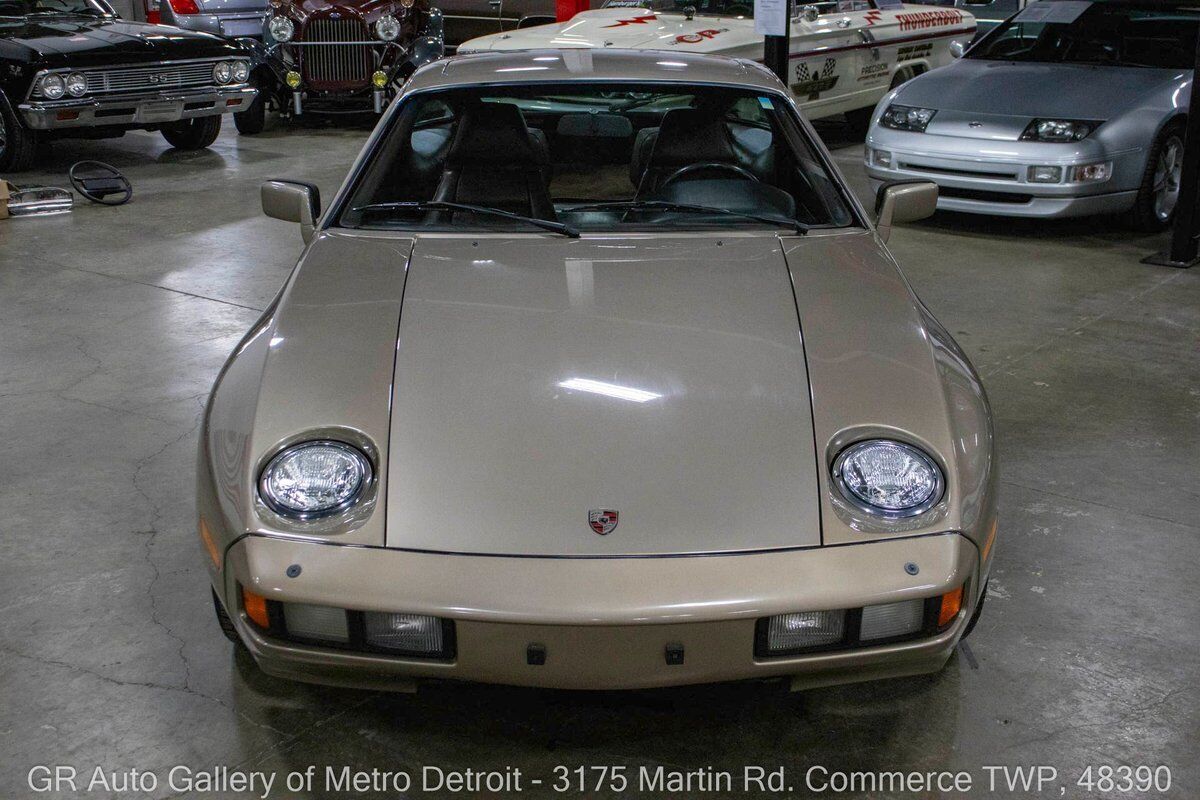 Porsche-928-1982-Tan-Brown-200183-10