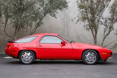 Porsche-928-1983-Red-Other-Color-0-3