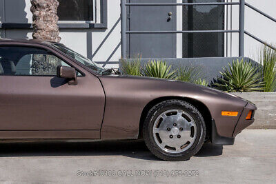 Porsche-928-1984-Gray-Other-Color-0-11