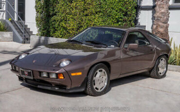 Porsche-928-1984-Gray-Other-Color-0-9