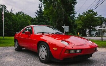 Porsche-928-1985-Red-108470-13