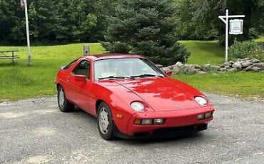 Porsche-928-1985-Red-108470-14