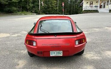 Porsche-928-1985-Red-108470-18