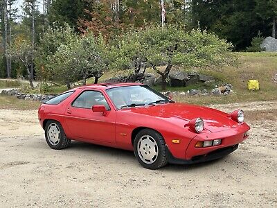 Porsche-928-1985-Red-108470-21