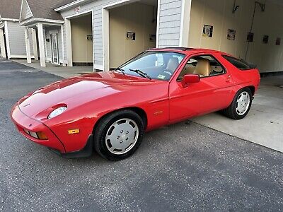 Porsche-928-1985-Red-108470-23