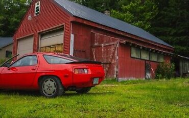 Porsche-928-1985-Red-108470-4