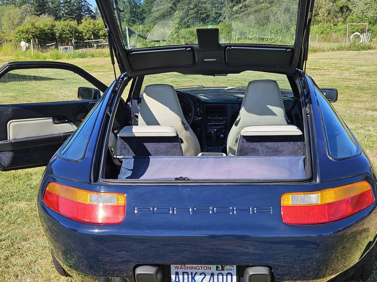 Porsche-928-1989-blue-249448-6