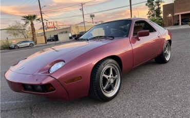 Porsche-928-Coupe-1982-Red-Tan-119091-1