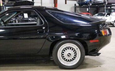 Porsche-928-Coupe-1986-Black-Gray-108722-4