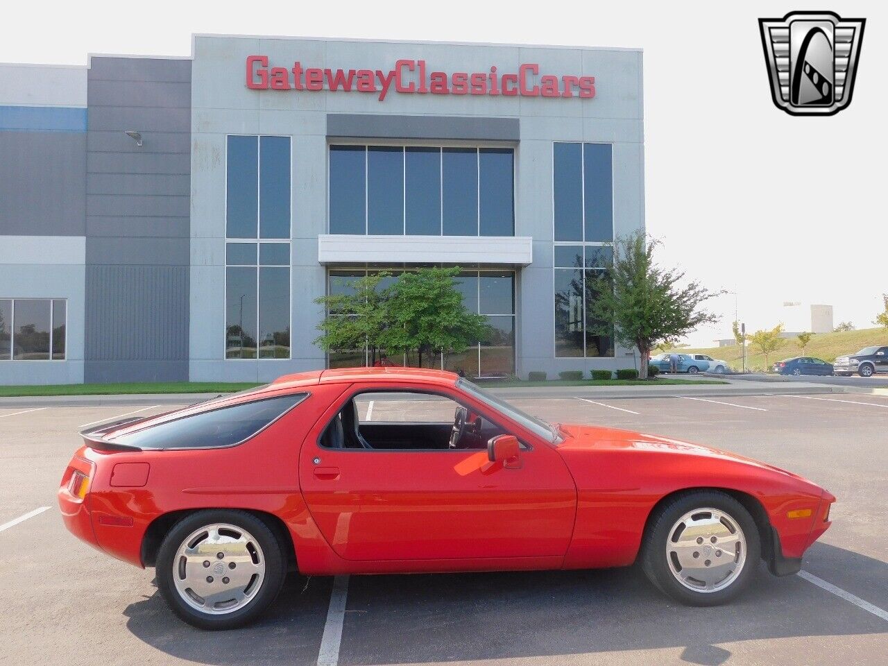 Porsche-928-Coupe-1986-Red-Black-127156-6