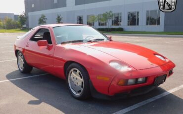 Porsche-928-Coupe-1986-Red-Black-127156-7