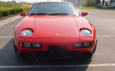 Porsche-928-Coupe-1986-Red-Black-127156-8