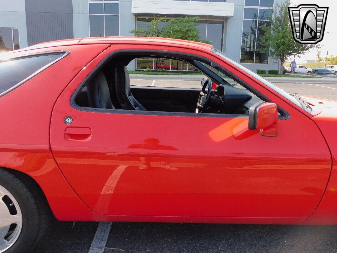 Porsche-928-Coupe-1986-Red-Black-127156-9