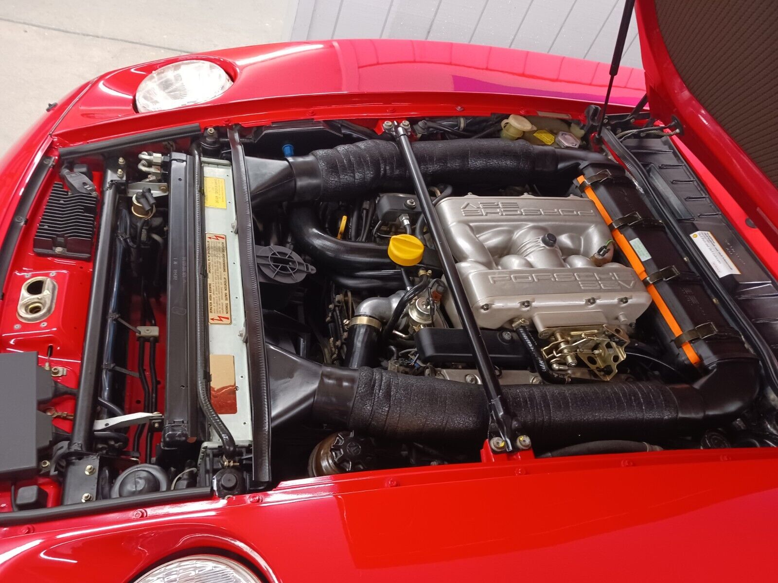 Porsche-928-Coupe-1993-Red-Black-33132-14