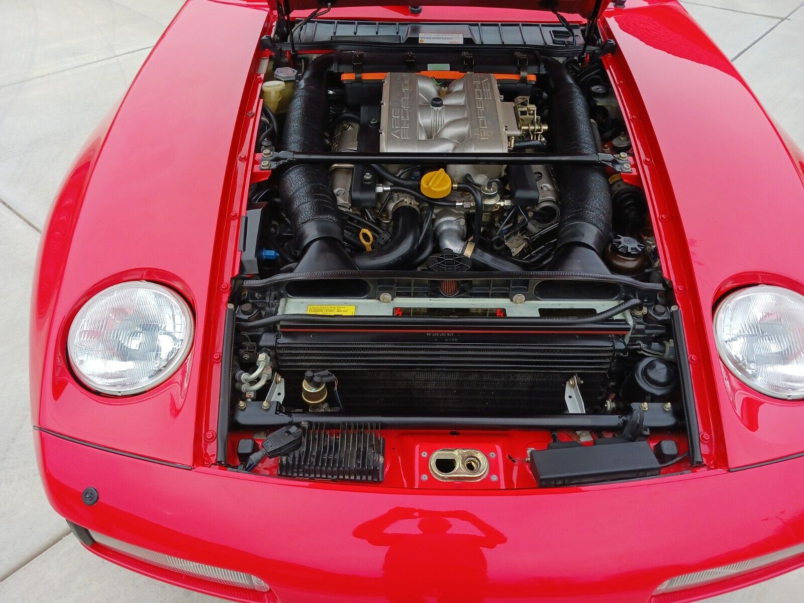 Porsche-928-Coupe-1993-Red-Black-33132-6