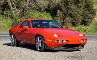 Porsche-928-s-1985-red-130051