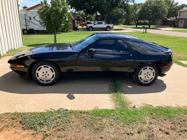 Porsche-928s-1986-black-132690-7