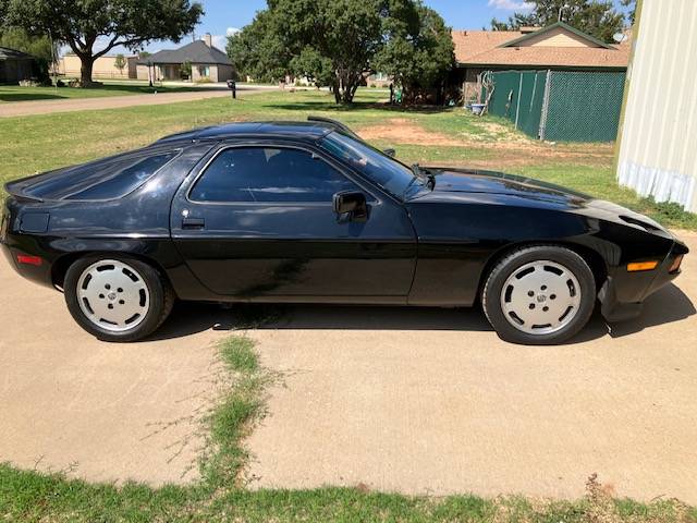 Porsche-928s-1986-black-132690-8