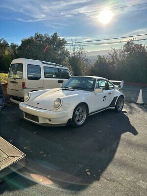 Porsche-930-Coupe-1987-White-Red-167050-3