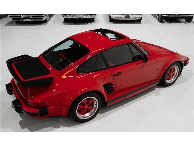 Porsche-930-Coupe-1988-Red-Black-8573-10