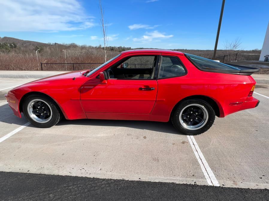 Porsche-944-1984-Red-Tan-54257-7