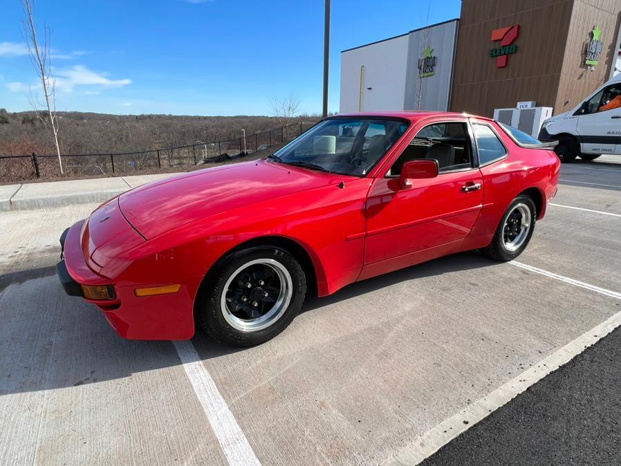 Porsche-944-1984-Red-Tan-54257-9