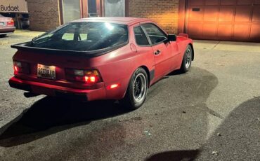 Porsche-944-1984-red-226917-3