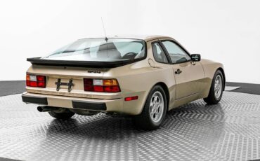 Porsche-944-1985-171812-4