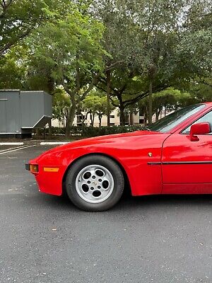 Porsche-944-1985-Red-183460-4