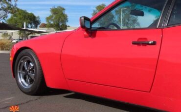 Porsche-944-2dr-coupe-turbo-5-sp-1986-red-113193-18