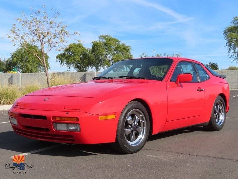 Porsche-944-2dr-coupe-turbo-5-sp-1986-red-113193-4