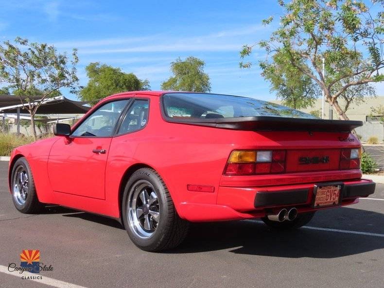 Porsche-944-2dr-coupe-turbo-5-sp-1986-red-113193-8